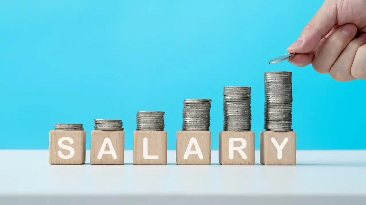 8th Pay Commission: Central Government Employees Likely to Get 30–34% Salary Hike from 2026